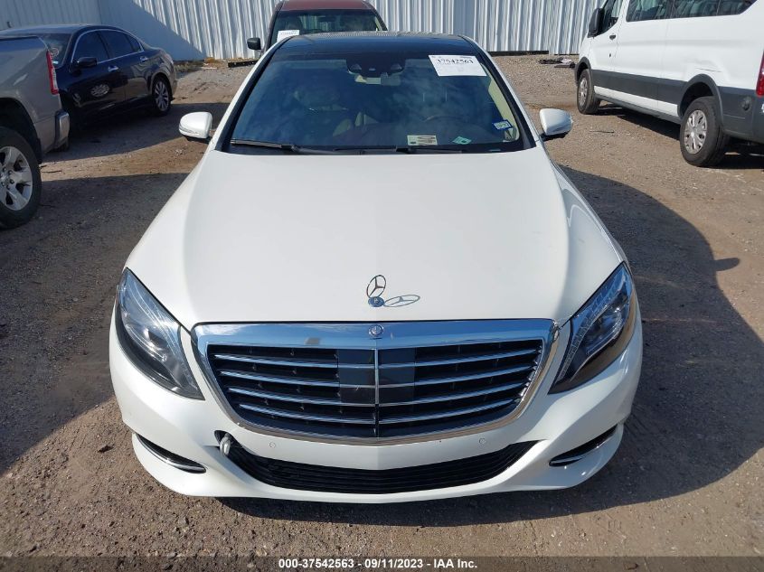 2015 MERCEDES-BENZ S 550 WDDUG8CB4FA136097