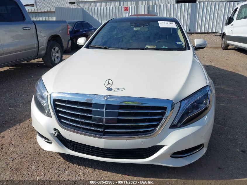 2015 MERCEDES-BENZ S 550 WDDUG8CB4FA136097