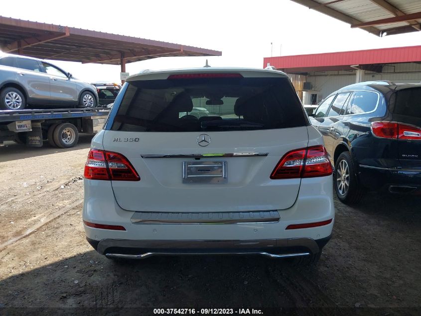 2013 MERCEDES-BENZ M-CLASS ML 350 4JGDA5JB8DA258466