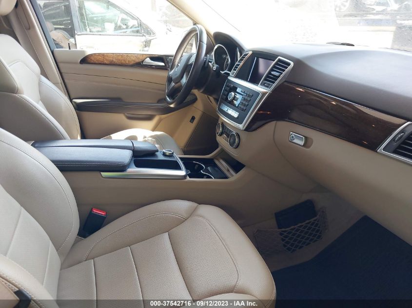 2013 MERCEDES-BENZ M-CLASS ML 350 4JGDA5JB8DA258466