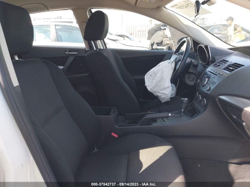 2013 MAZDA MAZDA3 I TOURING - JM1BL1L70D1818875