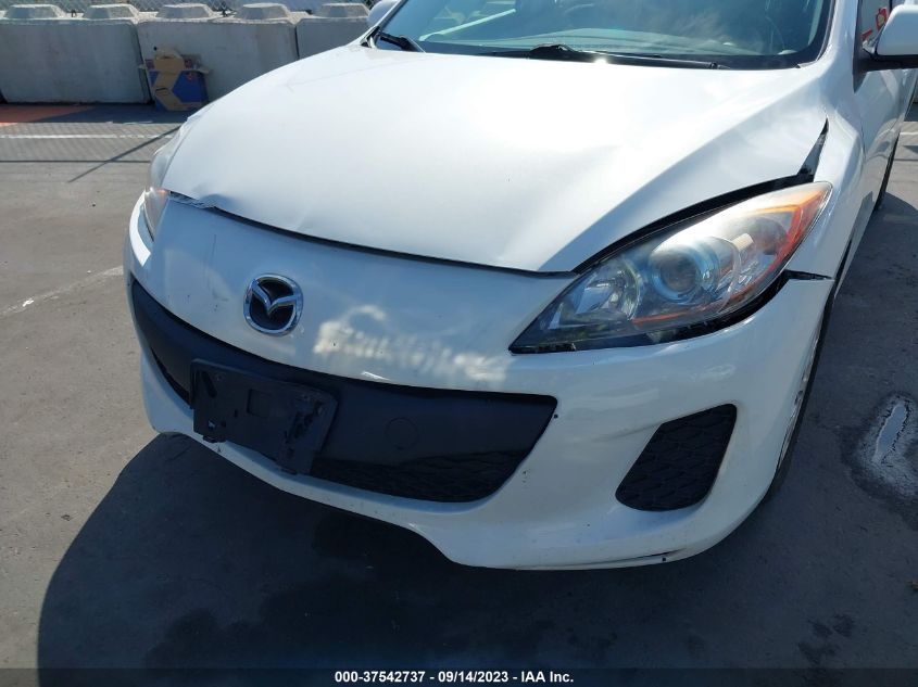2013 MAZDA MAZDA3 I TOURING - JM1BL1L70D1818875
