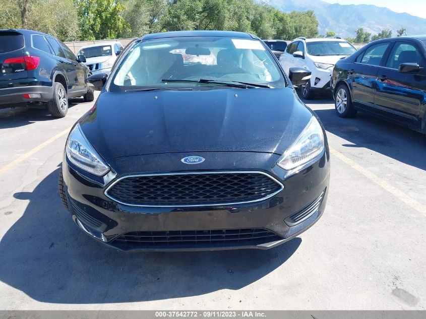 2017 FORD FOCUS SE - 1FADP3K25HL319617