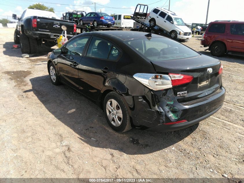 2016 KIA FORTE LX - KNAFK4A65G5475409