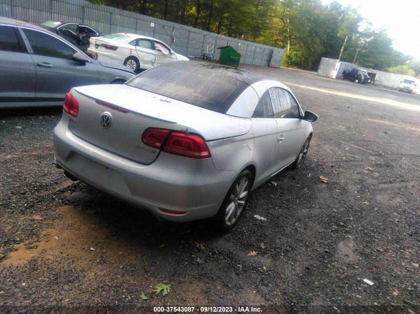 2013 VOLKSWAGEN EOS KOMFORT WVWBW8AH1DV005713