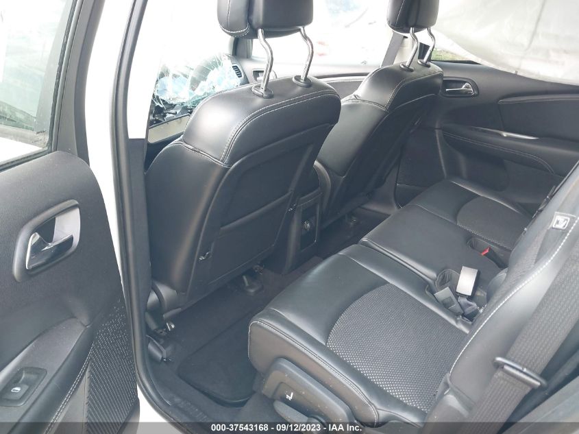 2016 DODGE JOURNEY CROSSROAD PLUS - 3C4PDCGBXGT143787