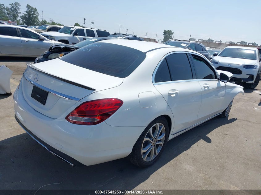 VIN 55SWF4JB9JU267624 2018 MERCEDES-BENZ C-CLASS C 300