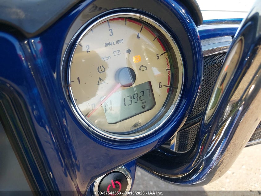 VIN 56KTRAAA5K3380271 2019 INDIAN MOTORCYCLE CO. ROADMASTER