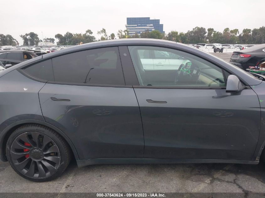 2020 TESLA MODEL Y - 5YJYGDEF4LF000883