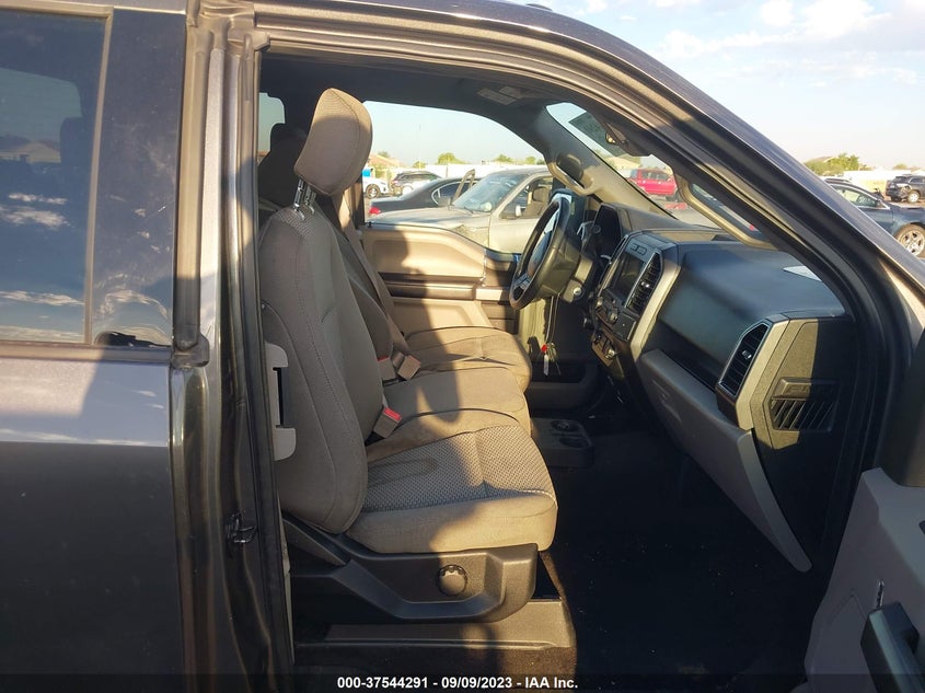 VIN 1FTEX1CB9JKF31076 2018 FORD F-150 XL/XLT