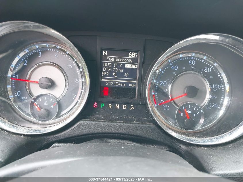 2014 CHRYSLER TOWN & COUNTRY TOURING - 2C4RC1BG2ER275008