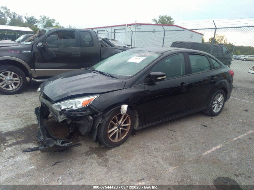 2015 FORD FOCUS SE - 1FADP3F28FL370312