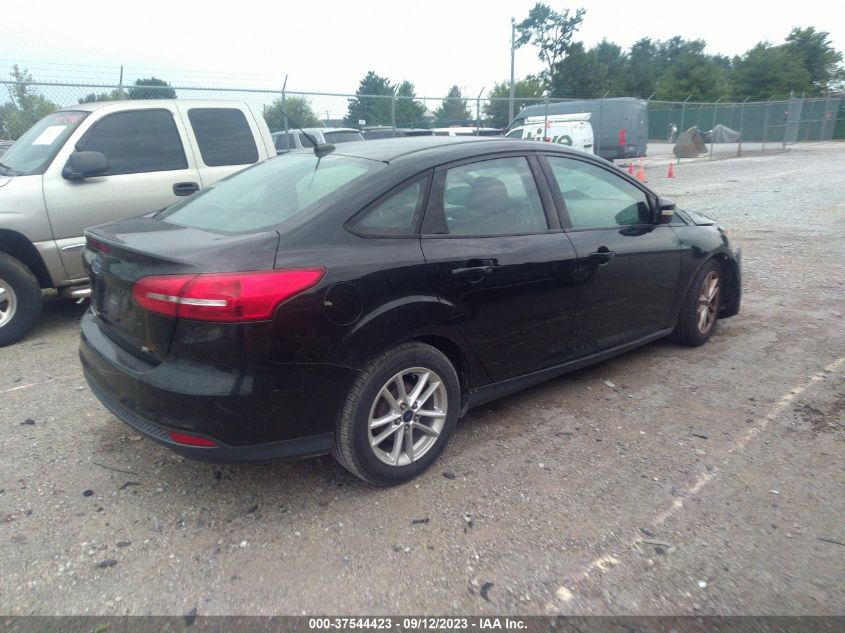 2015 FORD FOCUS SE - 1FADP3F28FL370312