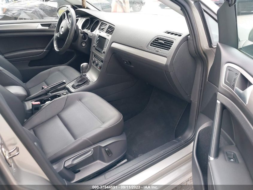 2015 VOLKSWAGEN GOLF TSI SE - 3VW217AU4FM011098