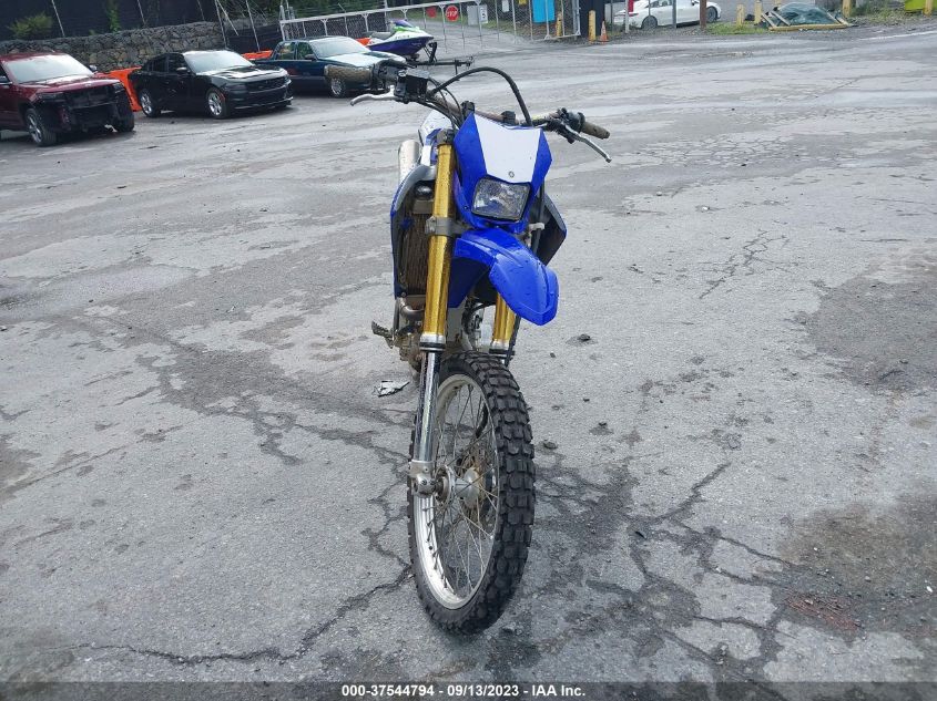 2011 YAMAHA WR250 R JYADG21E0BA004030