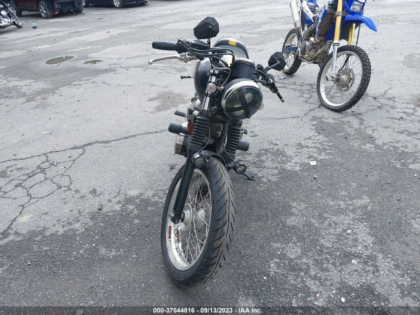 2013 TRIUMPH MOTORCYCLE THRUXTON SMT920K17DT591053