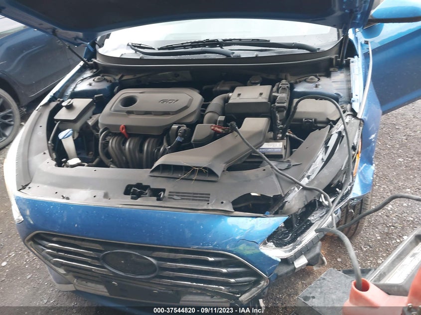 VIN 5NPE24AFXJH674168 2018 HYUNDAI SONATA SE