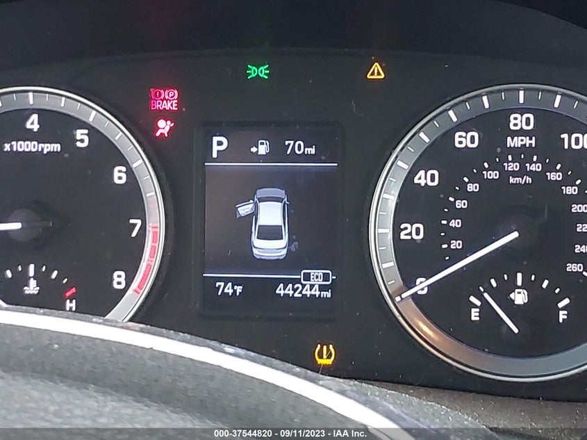 VIN 5NPE24AFXJH674168 2018 HYUNDAI SONATA SE
