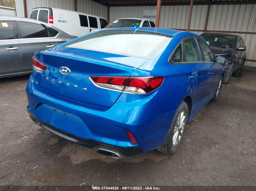 VIN 5NPE24AFXJH674168 2018 HYUNDAI SONATA SE