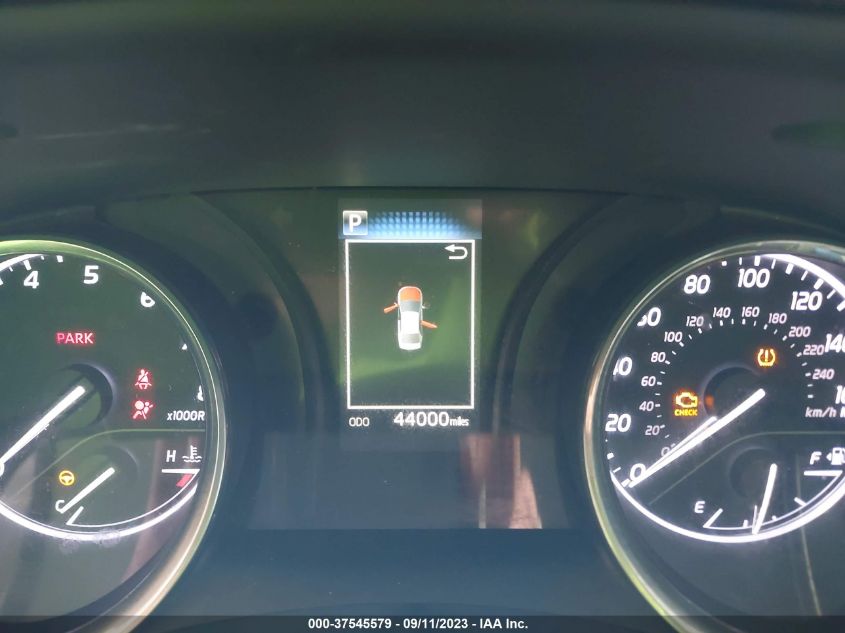 2019 TOYOTA CAMRY L/LE/XLE/SE/XSE - 4T1B11HK4KU850173