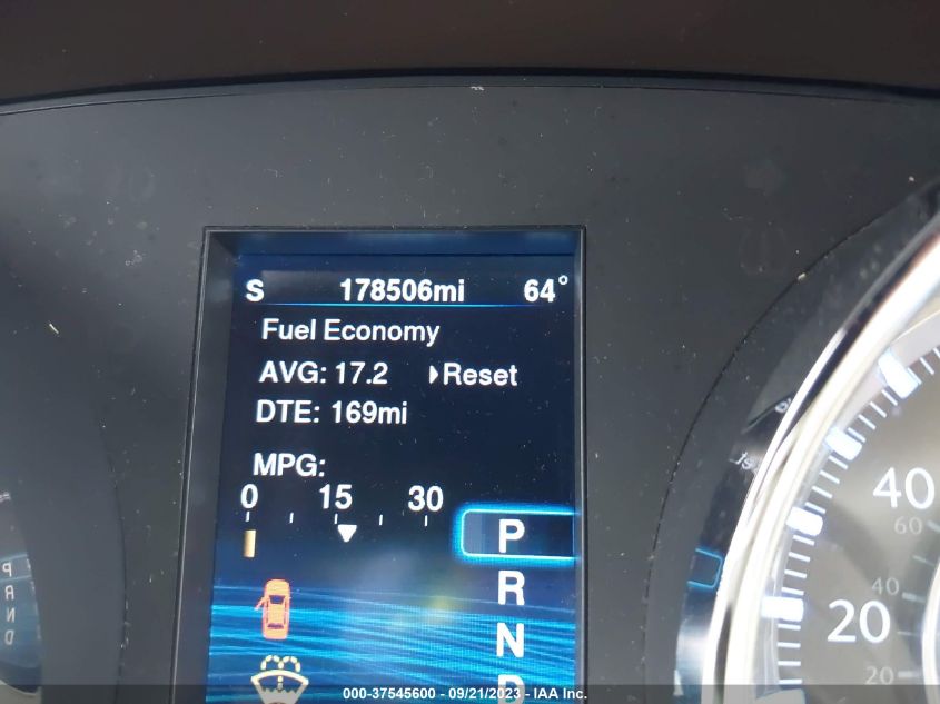 2013 CHRYSLER 300C 2C3CCAET2DH573310
