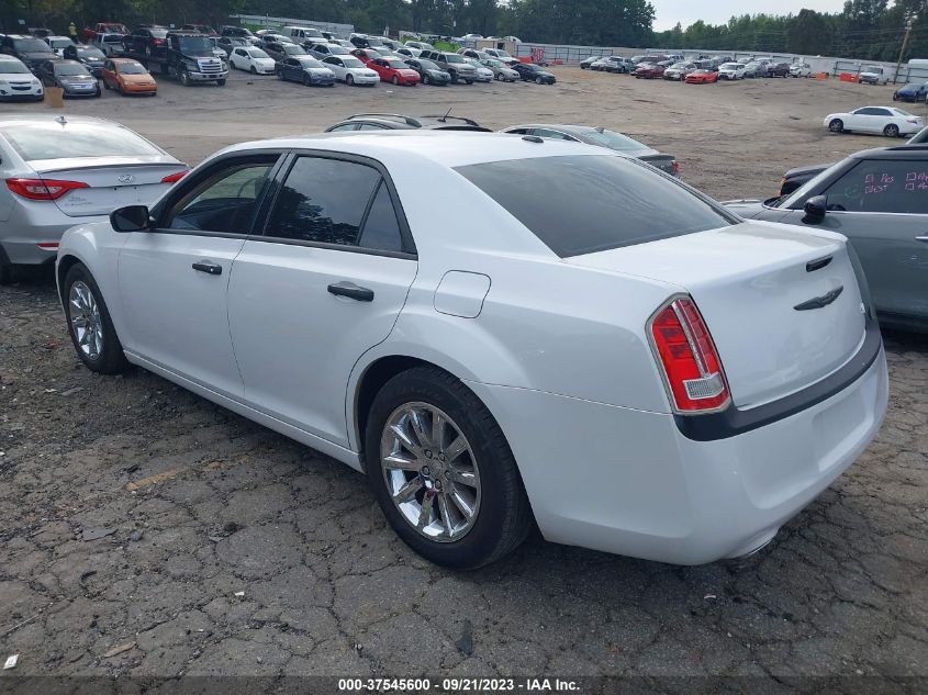 2013 CHRYSLER 300C 2C3CCAET2DH573310