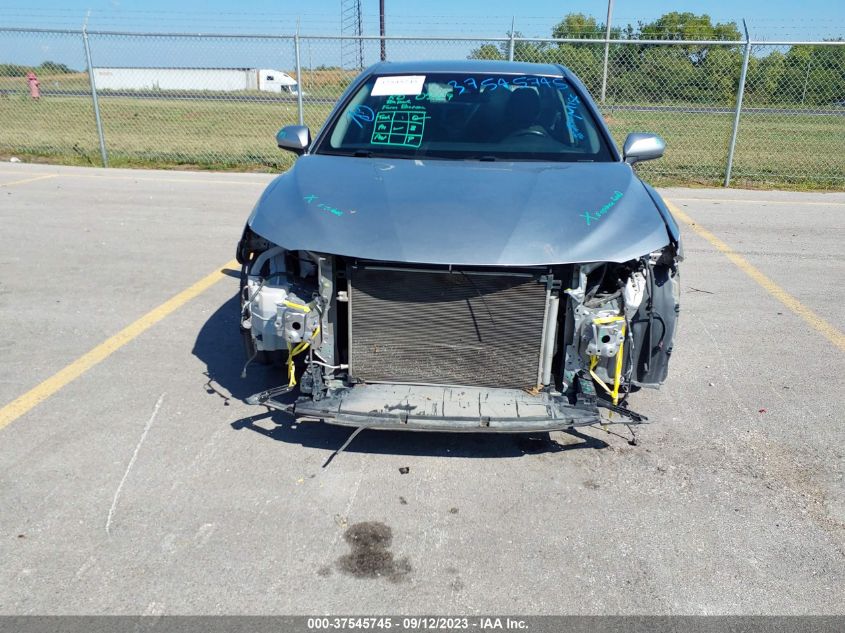 2018 TOYOTA CAMRY L/LE/XLE/SE/XSE - 4T1B11HK2JU057274