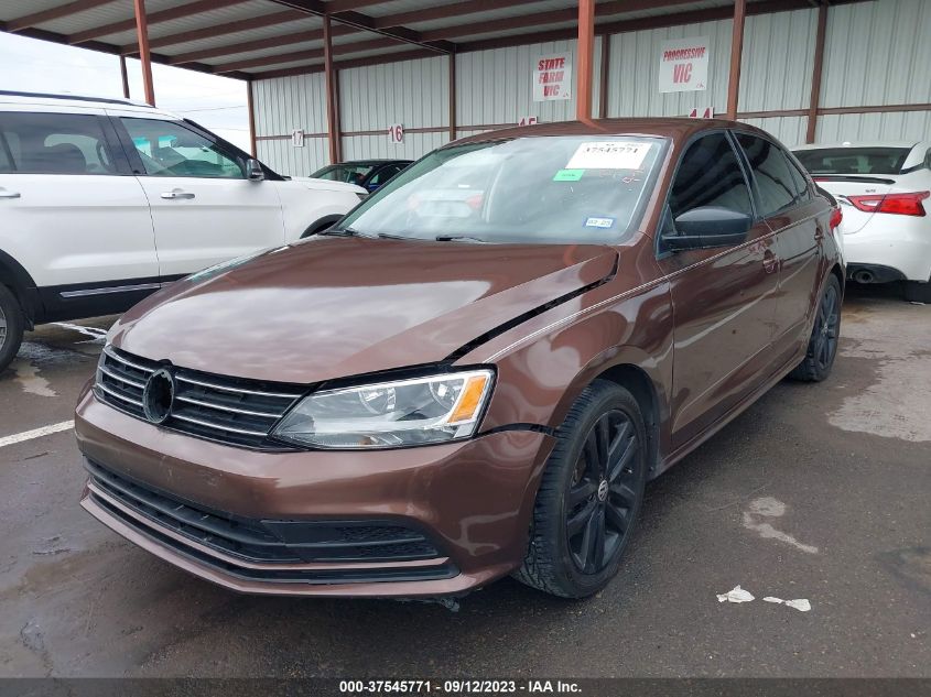 2016 VOLKSWAGEN JETTA SEDAN 1.4T SE - 3VWD67AJ5GM366282