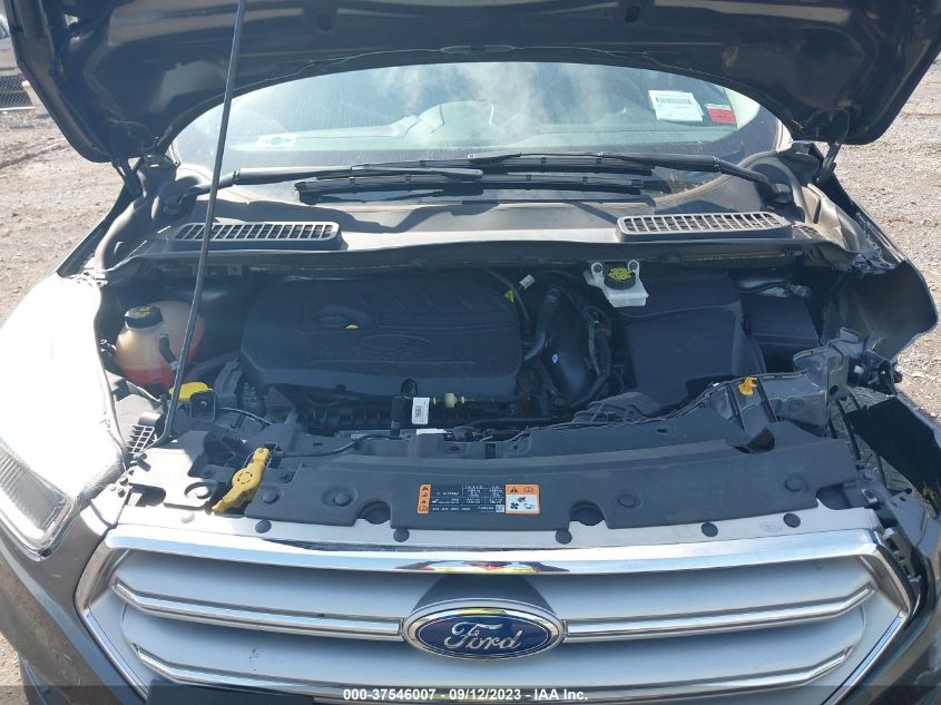 2017 FORD ESCAPE SE - 1FMCU9GD0HUC41829