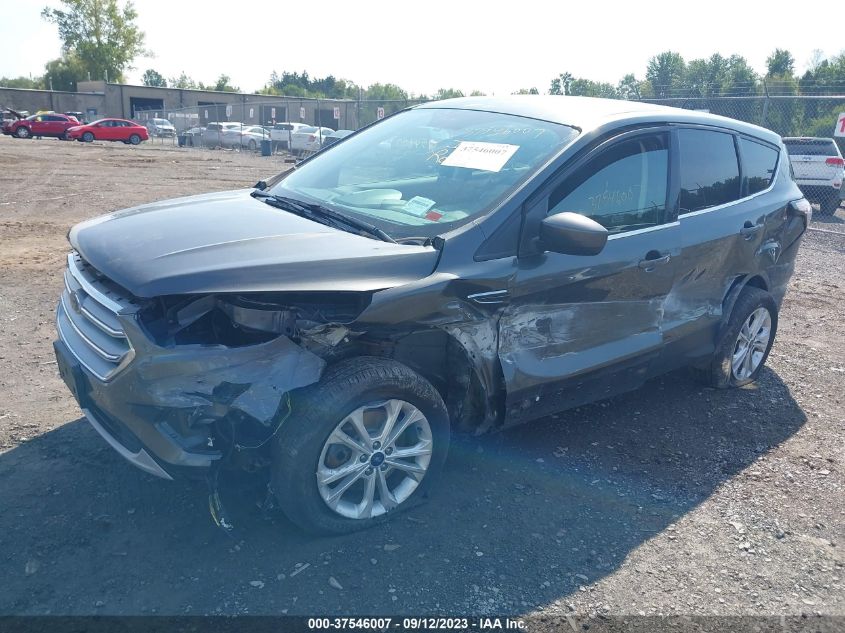 2017 FORD ESCAPE SE - 1FMCU9GD0HUC41829