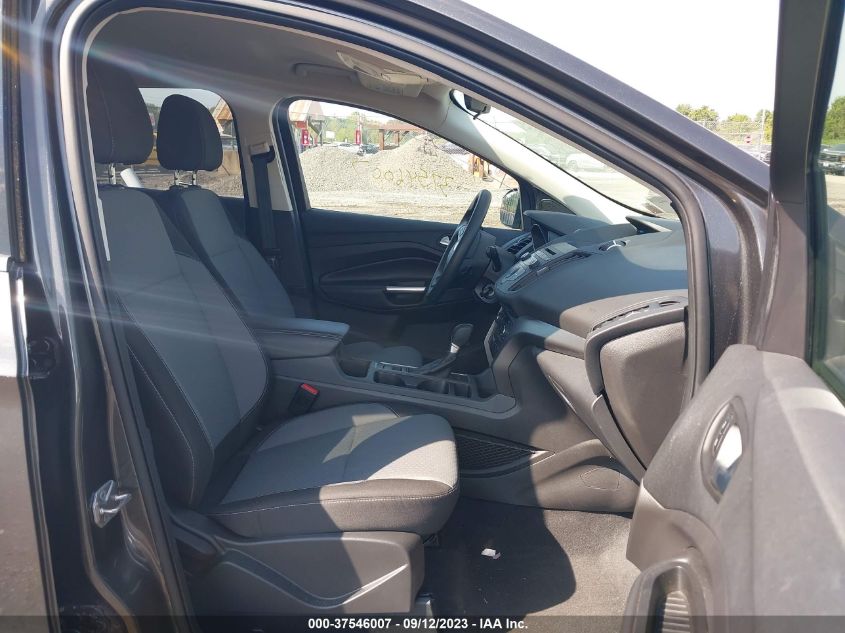 2017 FORD ESCAPE SE - 1FMCU9GD0HUC41829