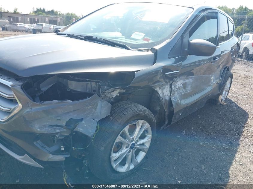 2017 FORD ESCAPE SE - 1FMCU9GD0HUC41829