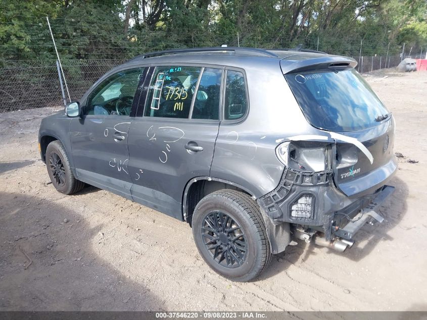 2015 VOLKSWAGEN TIGUAN S - WVGAV7AX6FW561685