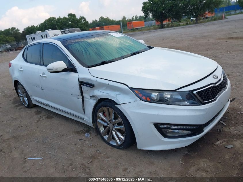 2013 KIA OPTIMA SX W/LIMITED PKG - 5XXGR4A61DG133093