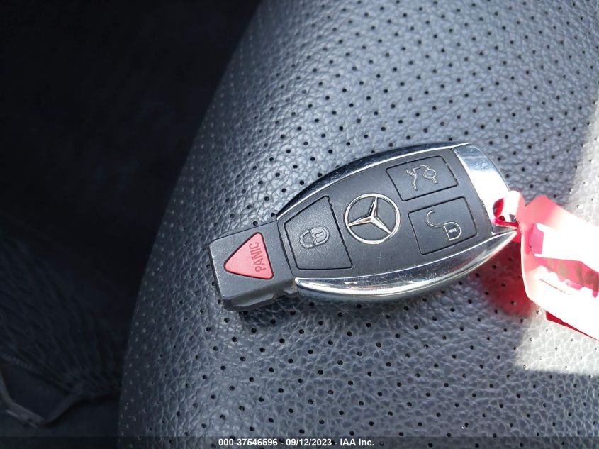 2018 MERCEDES-BENZ GLC GLC 300 - WDC0G4KB3JV028018