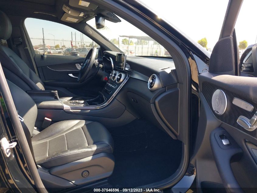 2018 MERCEDES-BENZ GLC GLC 300 - WDC0G4KB3JV028018