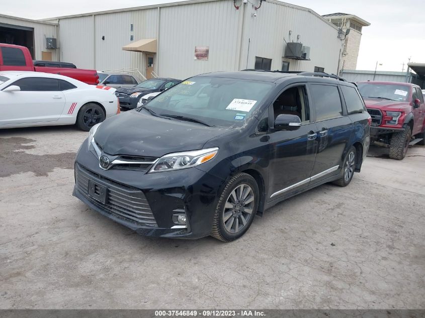 5TDYZ3DC3LS081611 2020 TOYOTA SIENNA, photo no. 2