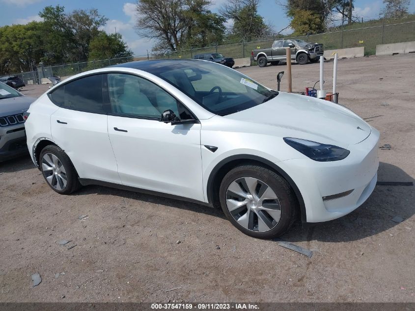 2023 TESLA MODEL Y LONG RANGE - 7SAYGDEE0PF807370