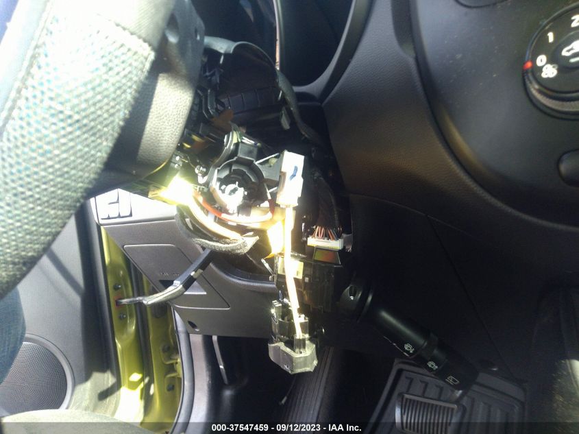 2015 KIA SOUL BASE - KNDJN2A29F7805237