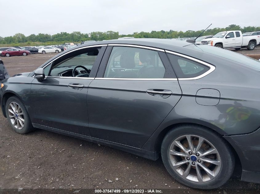 2017 FORD FUSION SE - 3FA6P0HD5HR185872
