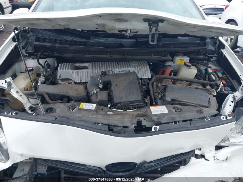 2015 TOYOTA PRIUS FOUR - JTDKN3DUXF1971650