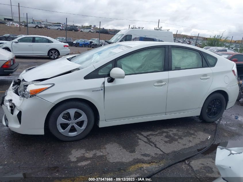 2015 TOYOTA PRIUS FOUR - JTDKN3DUXF1971650