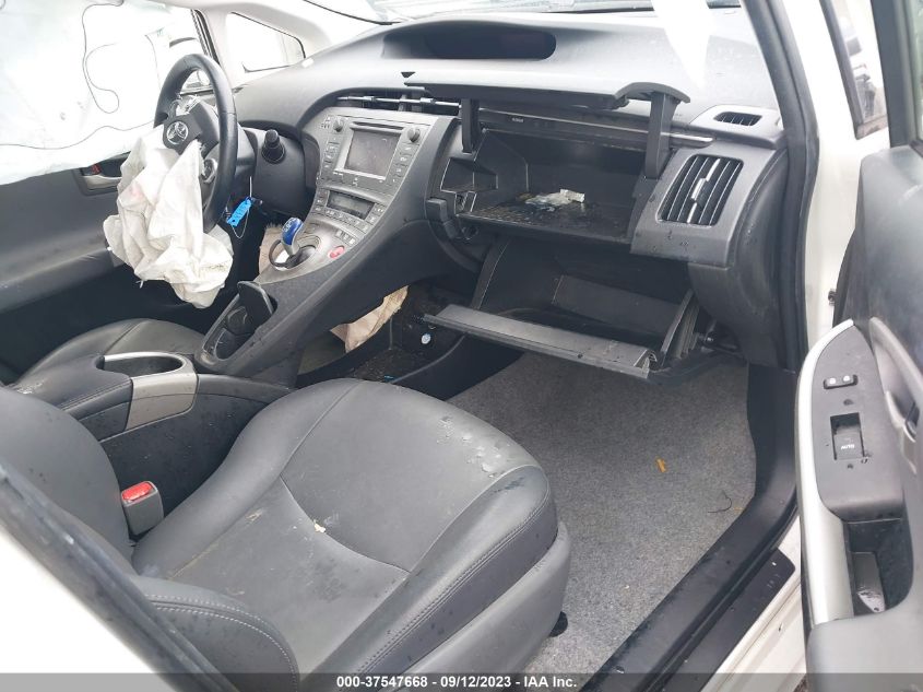 2015 TOYOTA PRIUS FOUR - JTDKN3DUXF1971650