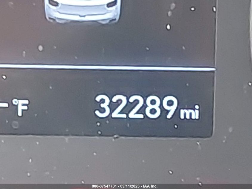 2021 HYUNDAI VENUE SEL - KMHRC8A31MU118896