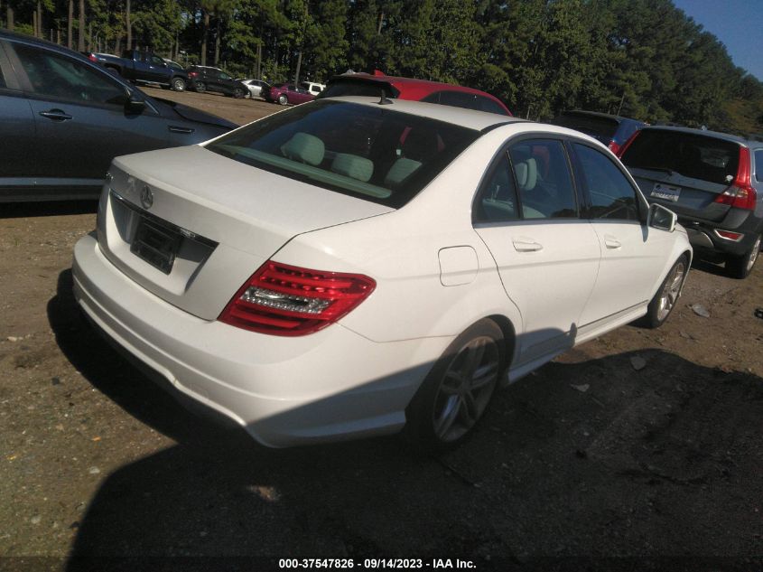 2014 MERCEDES-BENZ C 250 SPORT/LUXURY WDDGF4HB7EA948946