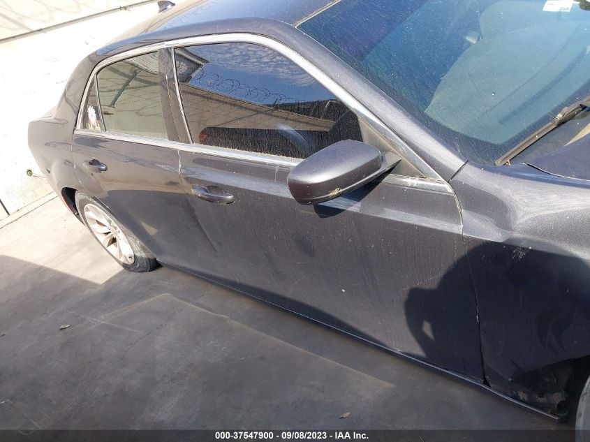 2015 CHRYSLER 300 LIMITED - 2C3CCAAG2FH929928