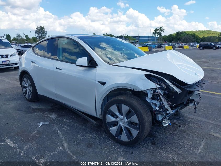 5YJYGAEE0MF193752 Tesla Model Y LONG RANGE