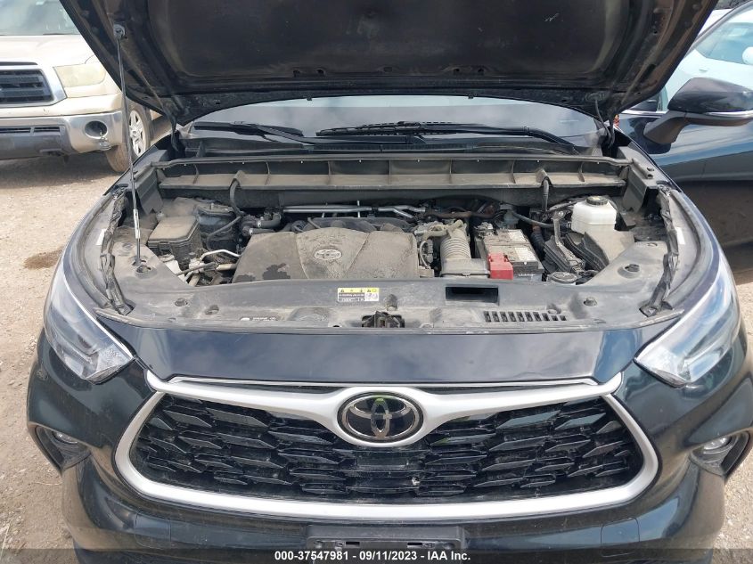 2021 TOYOTA HIGHLANDER XLE - 5TDGZRAH2MS065514