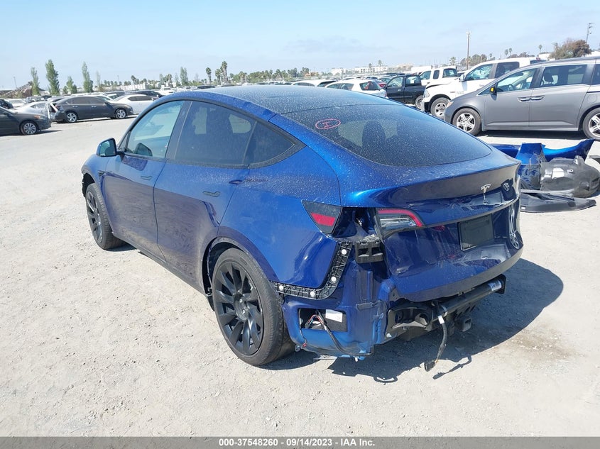 VIN 5YJYGDEE7MF095545 2021 TESLA MODEL Y LONG RANGE