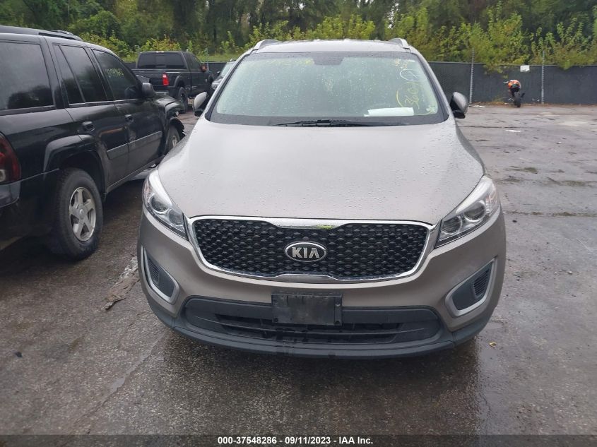 2016 KIA SORENTO LX - 5XYPGDA59GG035782